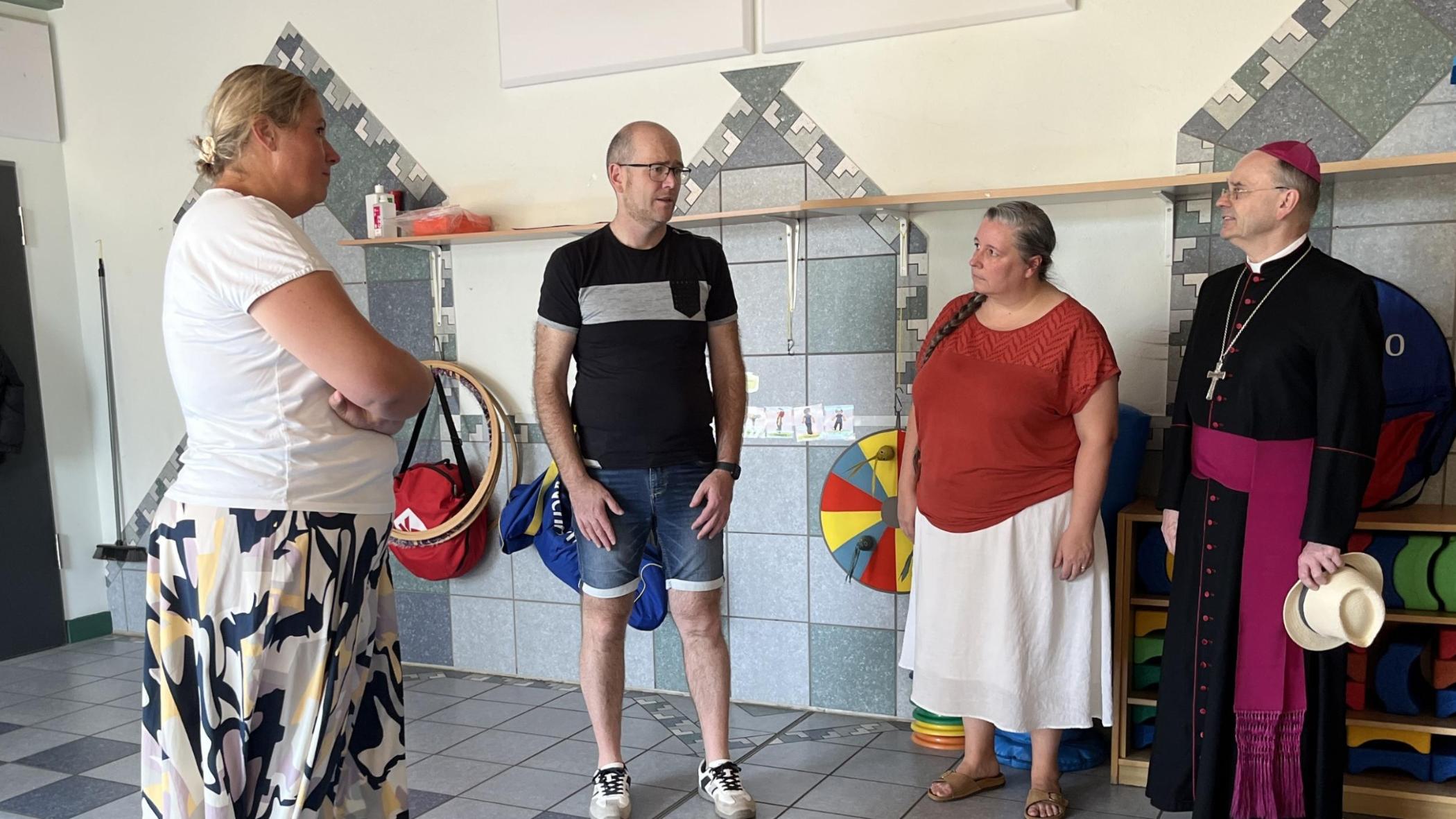 BesuchKitaKirchberg_VisitationPastRSimmern_Toberaum_DixWendlingLorsbachWBB_jf.jpg_24303851