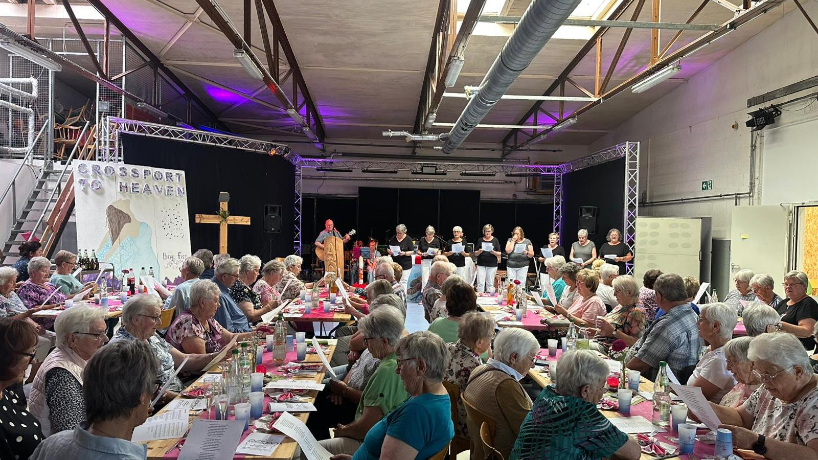 Grillfest in der Jugendkirche